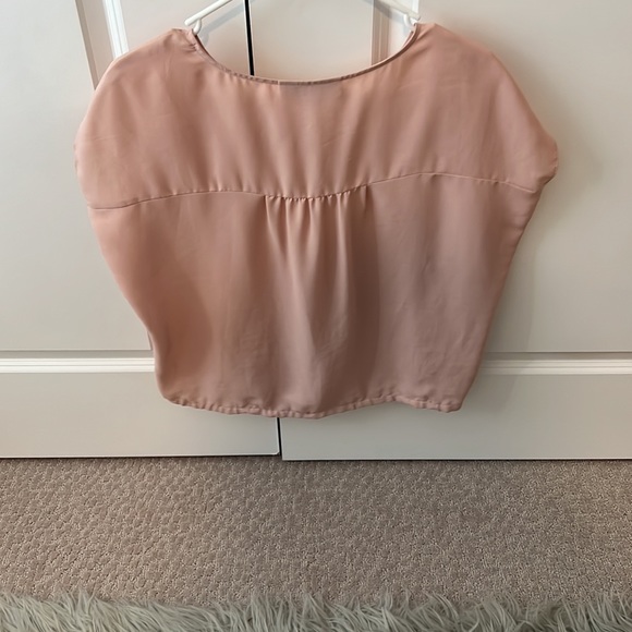 Loft, XSP, Sleeveless Wide Blush Casual/Work Shirt, Worn once, Dry Cleaned. - Picture 3 of 4